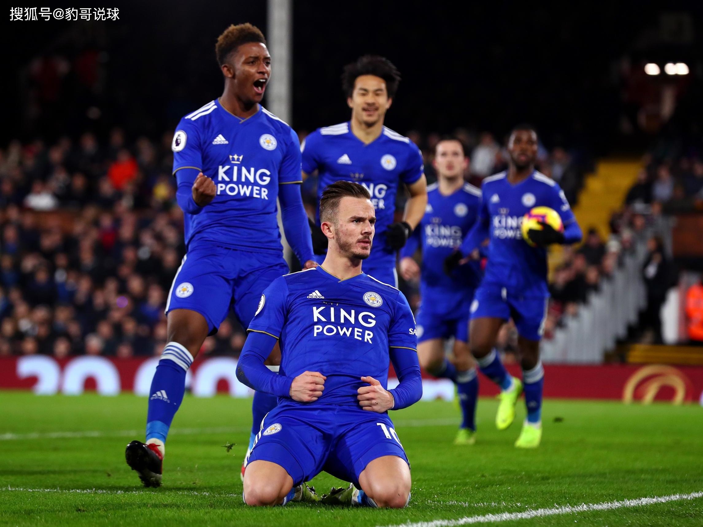 显得略微被 显得略微被